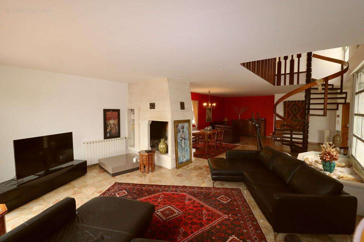 Maison à VEDENE