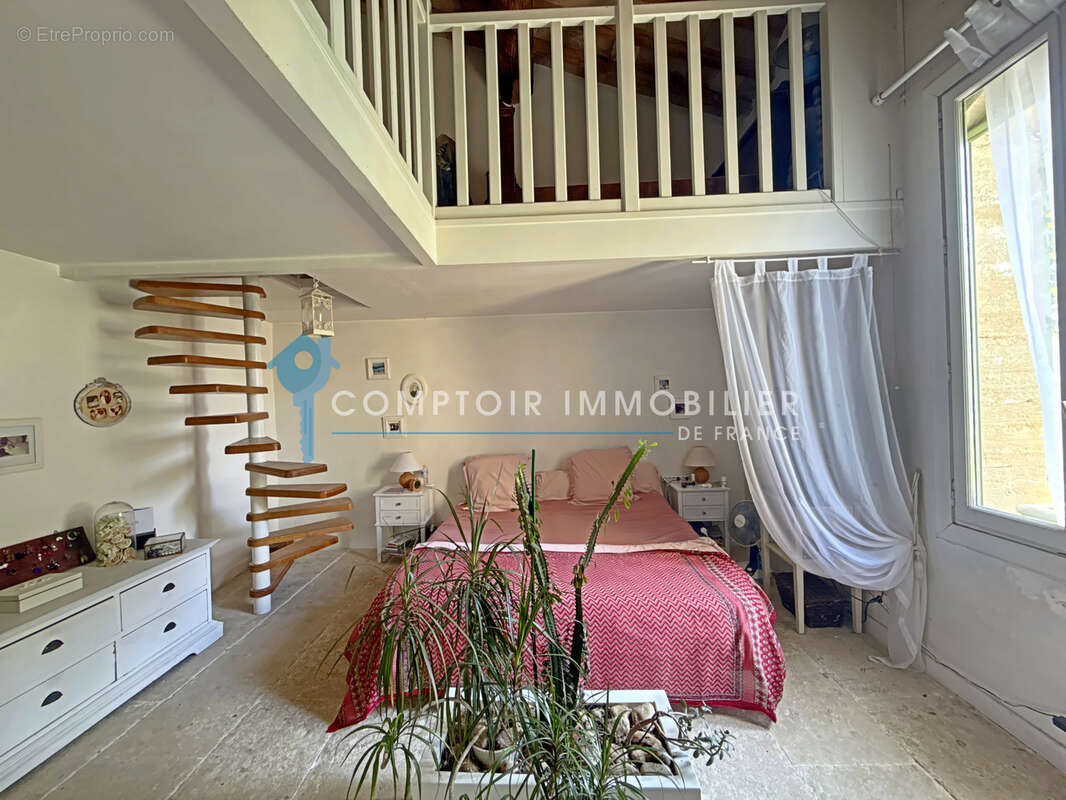 À Vendre- Maison Vigneronne 225 M2 - 7 pièces - photo 7