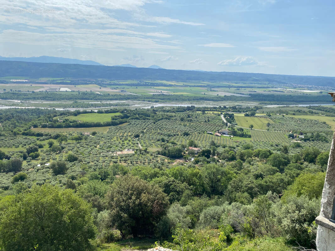 A VENDRE LURS Grande maison de village avec terrasse à rénover - photo 10