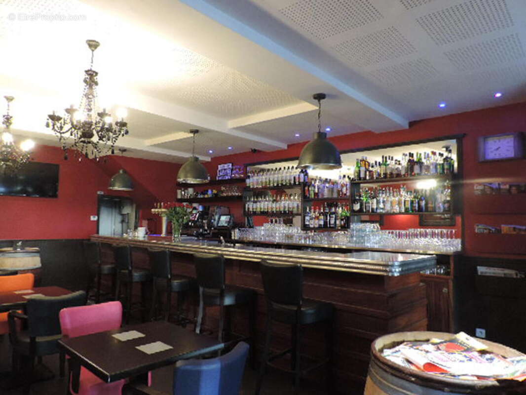 Photo 3 - Commerce à TOURNON-SUR-RHONE