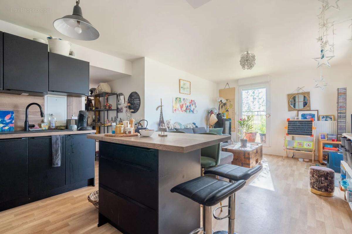 Appartement de 4 pièces de 65,64 m² et 60 m² de terrasse à Bondy - photo 5