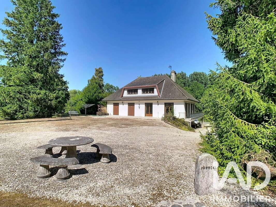 Maison 147 m² à Connantray-Vaurefroy  - photo 2