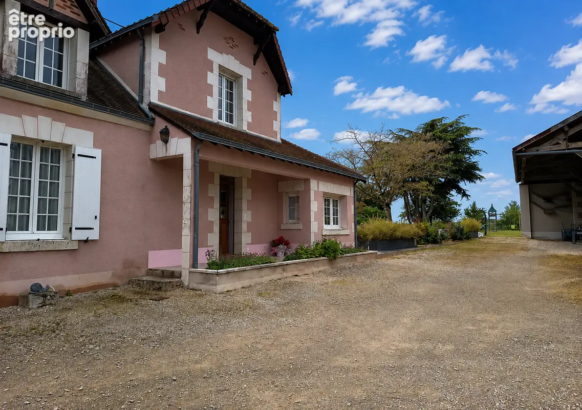 Maison à CONTRES