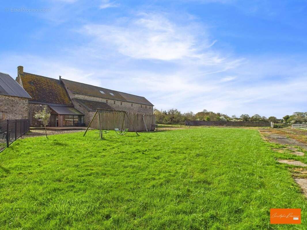 Photo 5 - Maison à LA BAZOGE-MONTPINCON