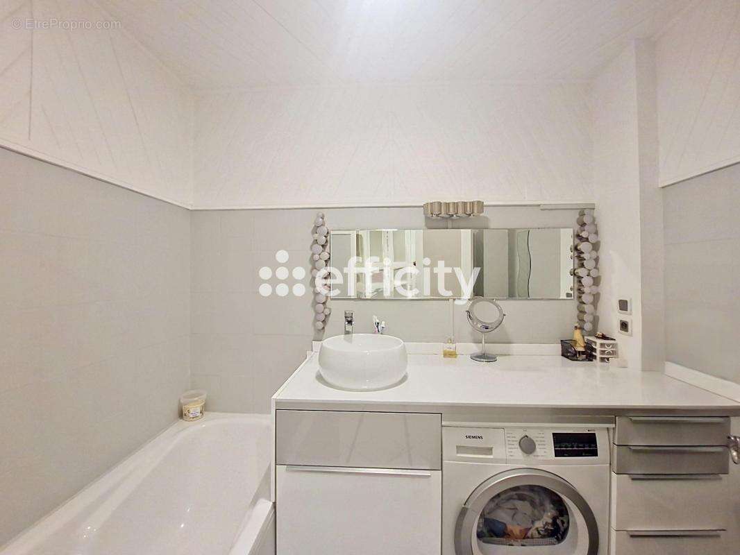 Appartement à SAINT-GRATIEN