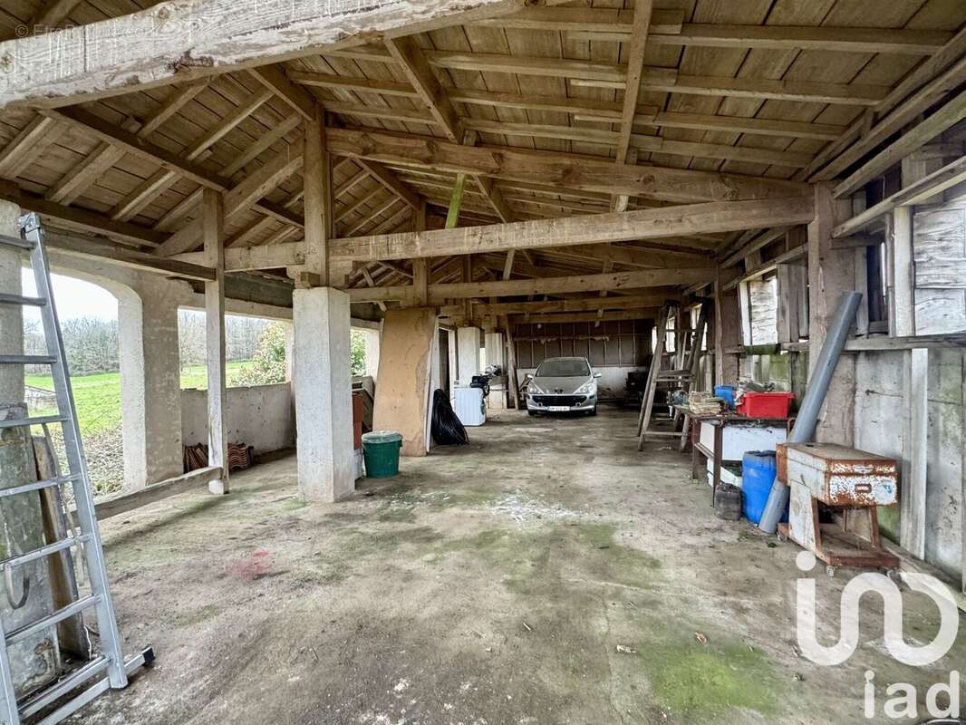 Photo 2 - Maison à SAINT-GERMAIN-DE-MONTBRON