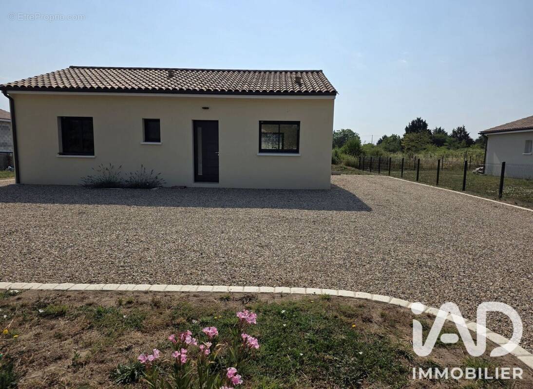 Photo 1 - Maison à LE FLEIX