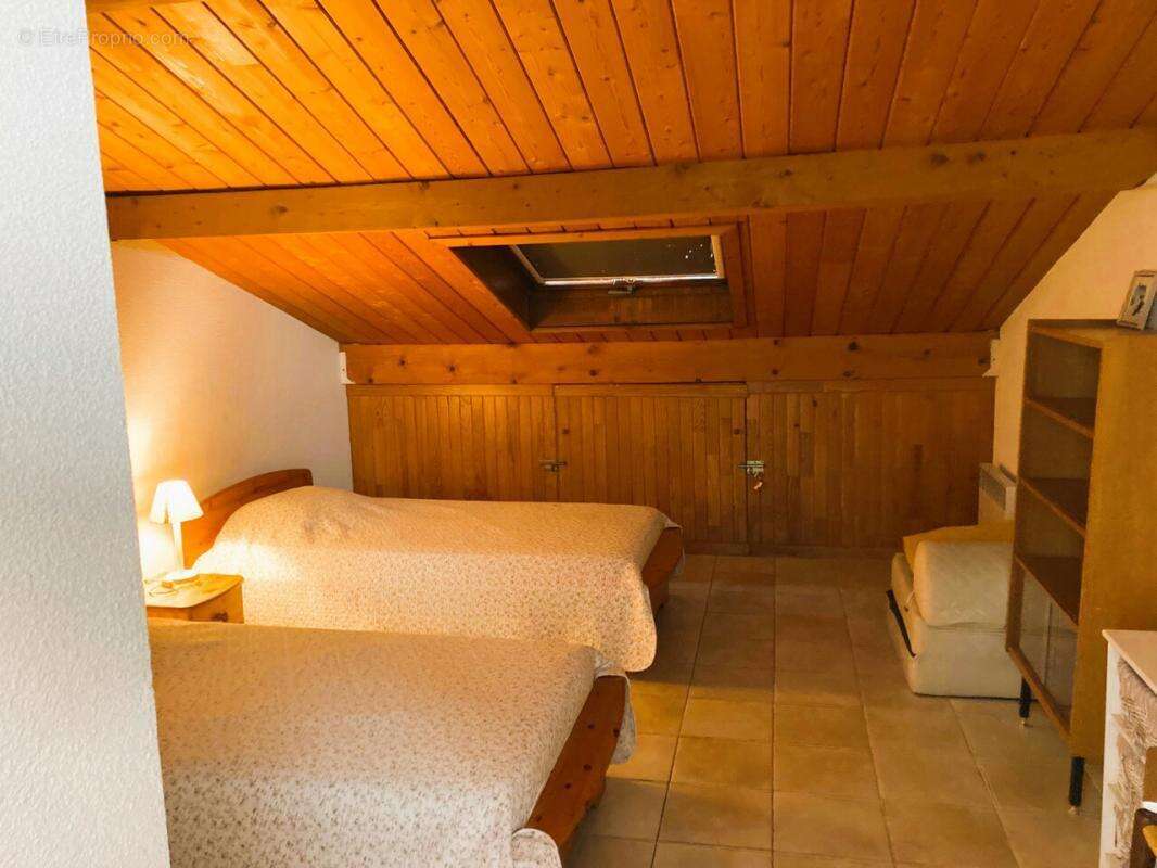 Appartement à SIX-FOURS-LES-PLAGES