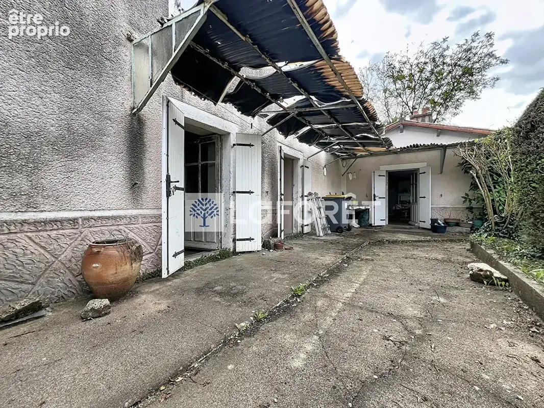 Maison Secondigny 1 pièce(s) 1 m2 - photo 2