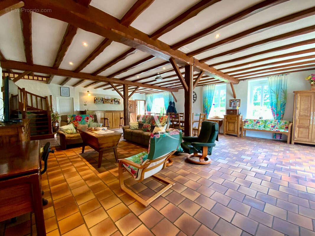 Maison à JONZAC