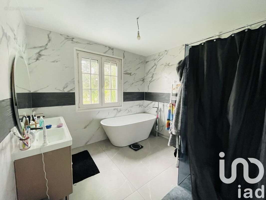 Photo 8 - Maison à SAINT-DENIS-EN-VAL