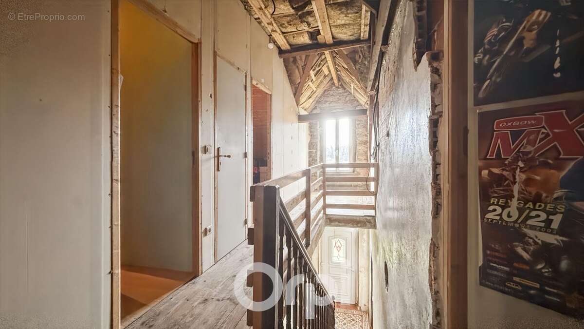 Maison à JABREILLES-LES-BORDES