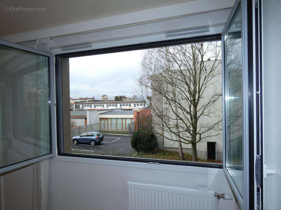 Appartement à VAIRES-SUR-MARNE