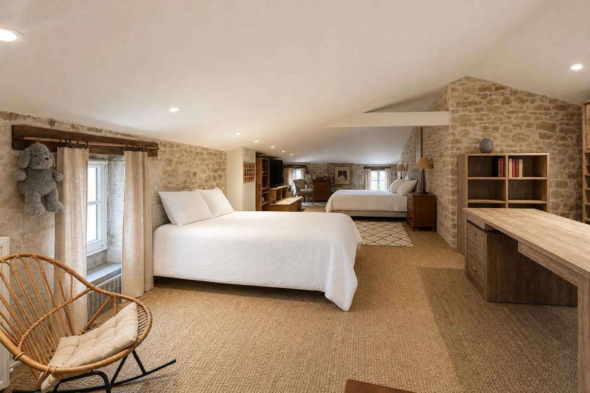 Maison de 7 pièces de 197 m² à Sainte-Hermine - photo 9