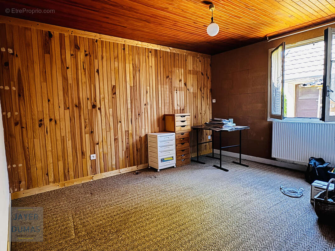  exclusivité - saint marcel - au calme - maison familiale 5 chambres - photo 13