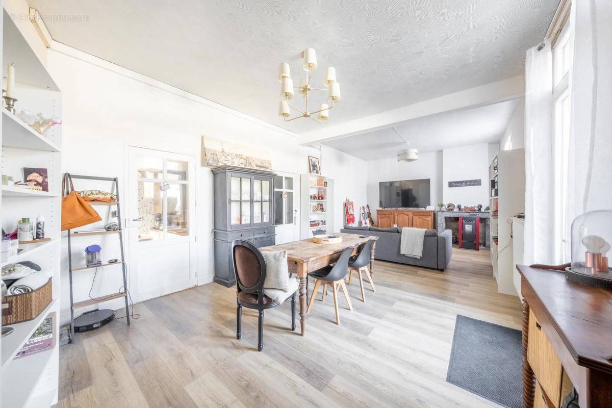 Maison à SAINT-GERVAIS