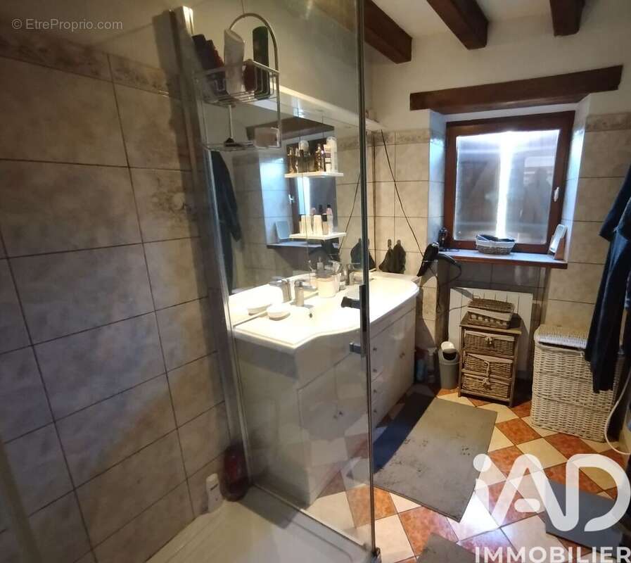 Maison 76 m² à Preval  - photo 7