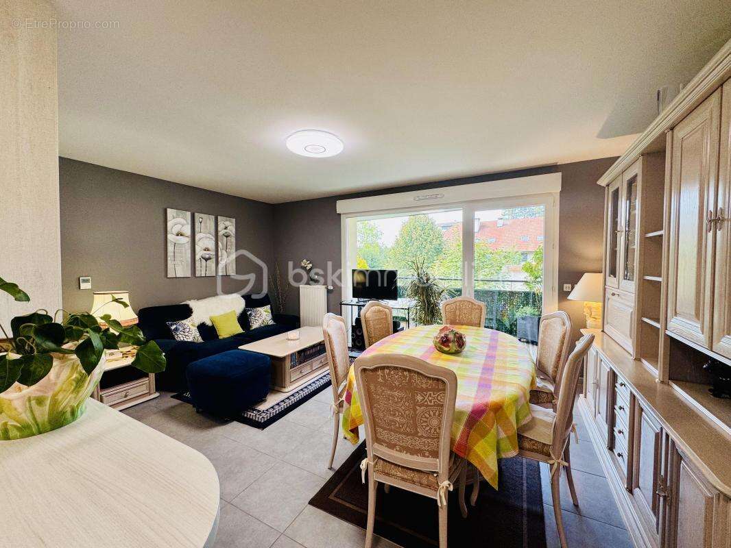 Appartement à THORENS-GLIERES