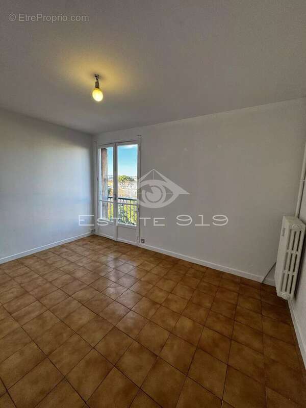 Appartement à MARSEILLE-14E