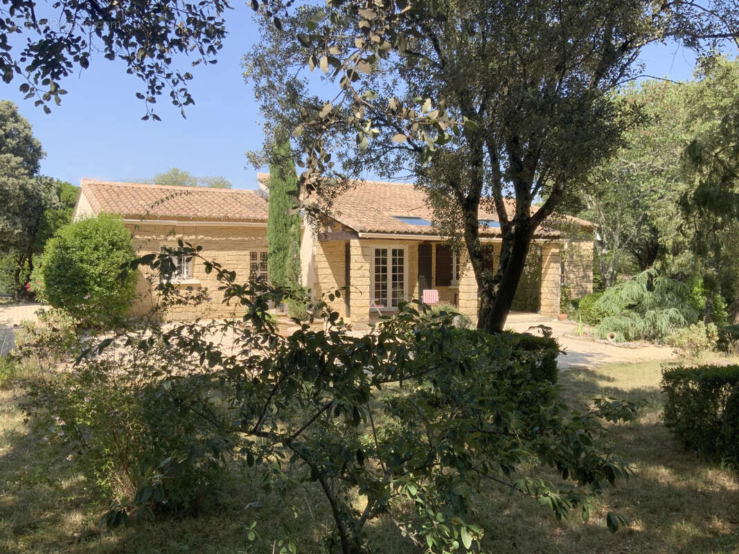 Maison à UZES