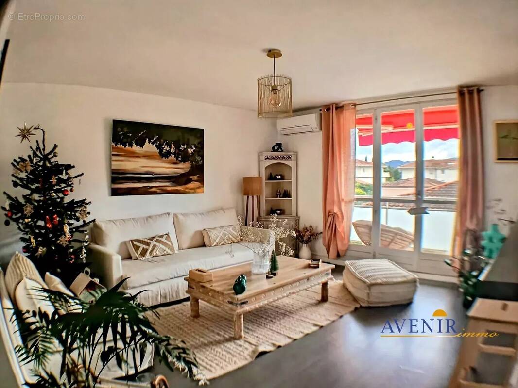 Appartement à MARSEILLE-12E
