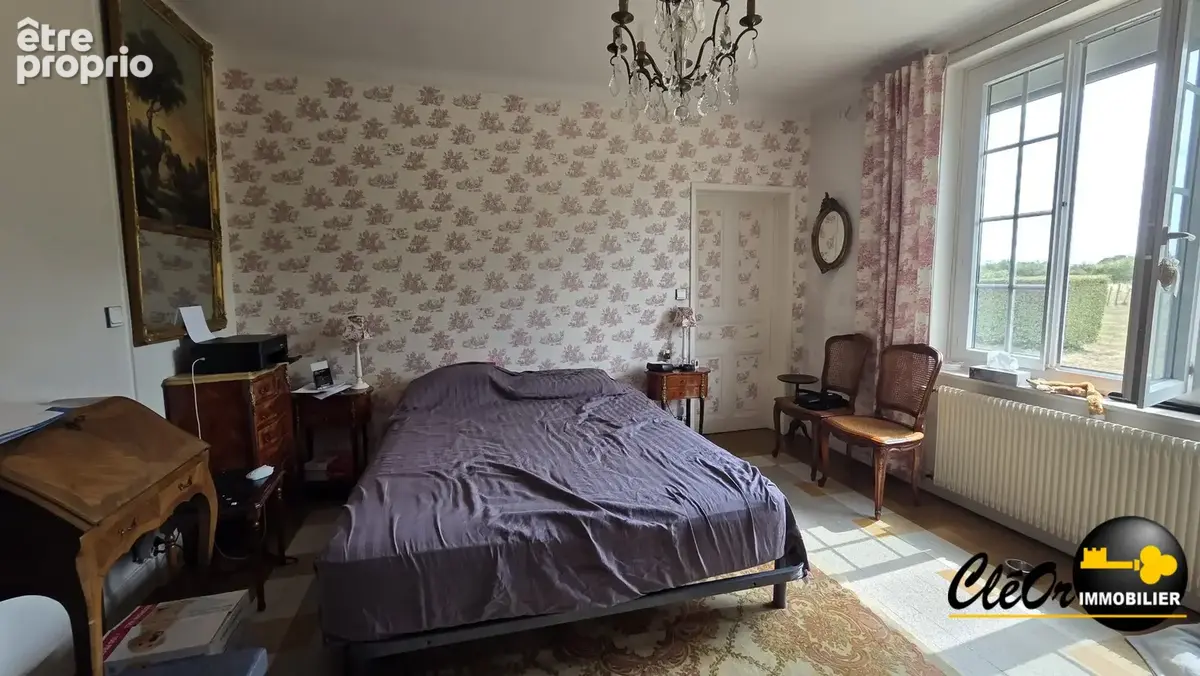 Maison 6 pièces 140 m² à vendre à Charette-Varennes (71270) - photo 5