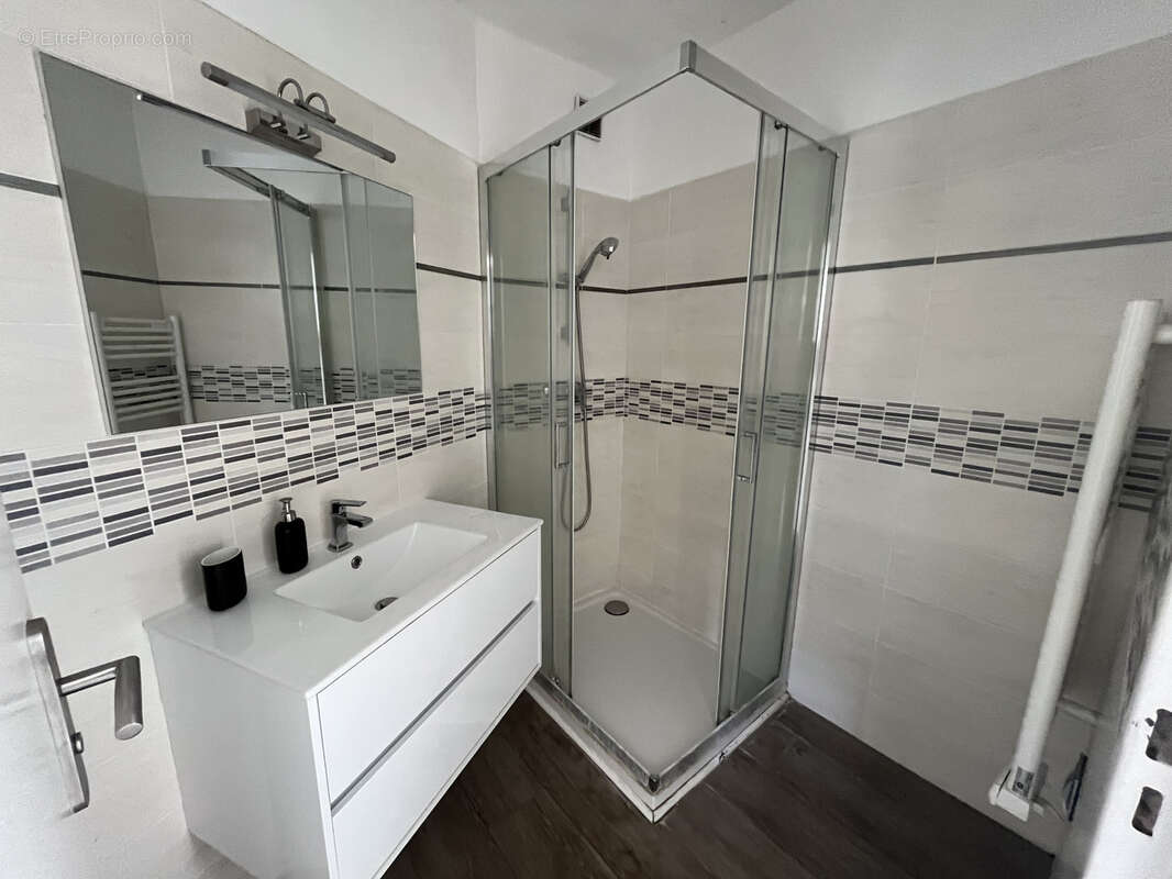 Appartement à ROQUEBRUNE-CAP-MARTIN