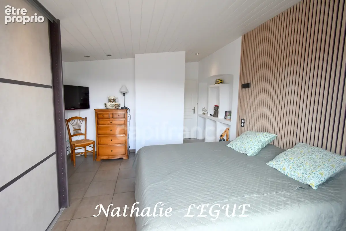 Vendée (85) entre CHALLANS et NOIRMOUTIER BEAUVOIR sur MER  Maison à vendre 8 pièces , 160 m², 4 chambres , 1 bureau ,3 WC garag - photo 14