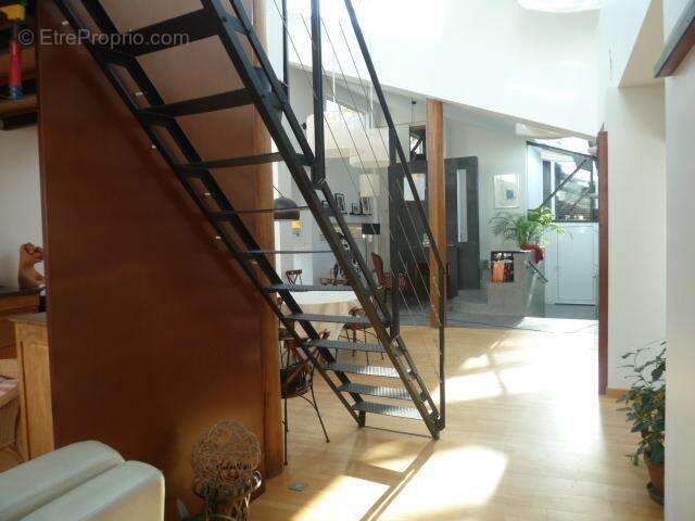 Appartement 309 m² à Cambrai  - photo 9