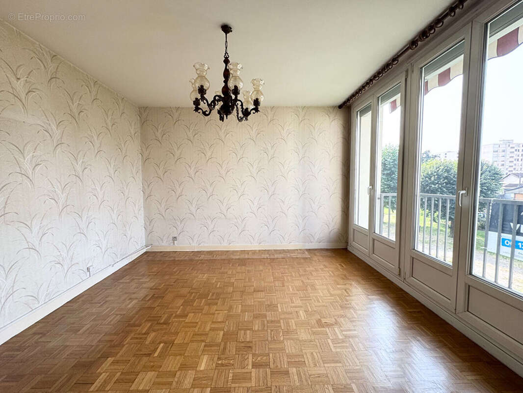 Appartement à ECHIROLLES