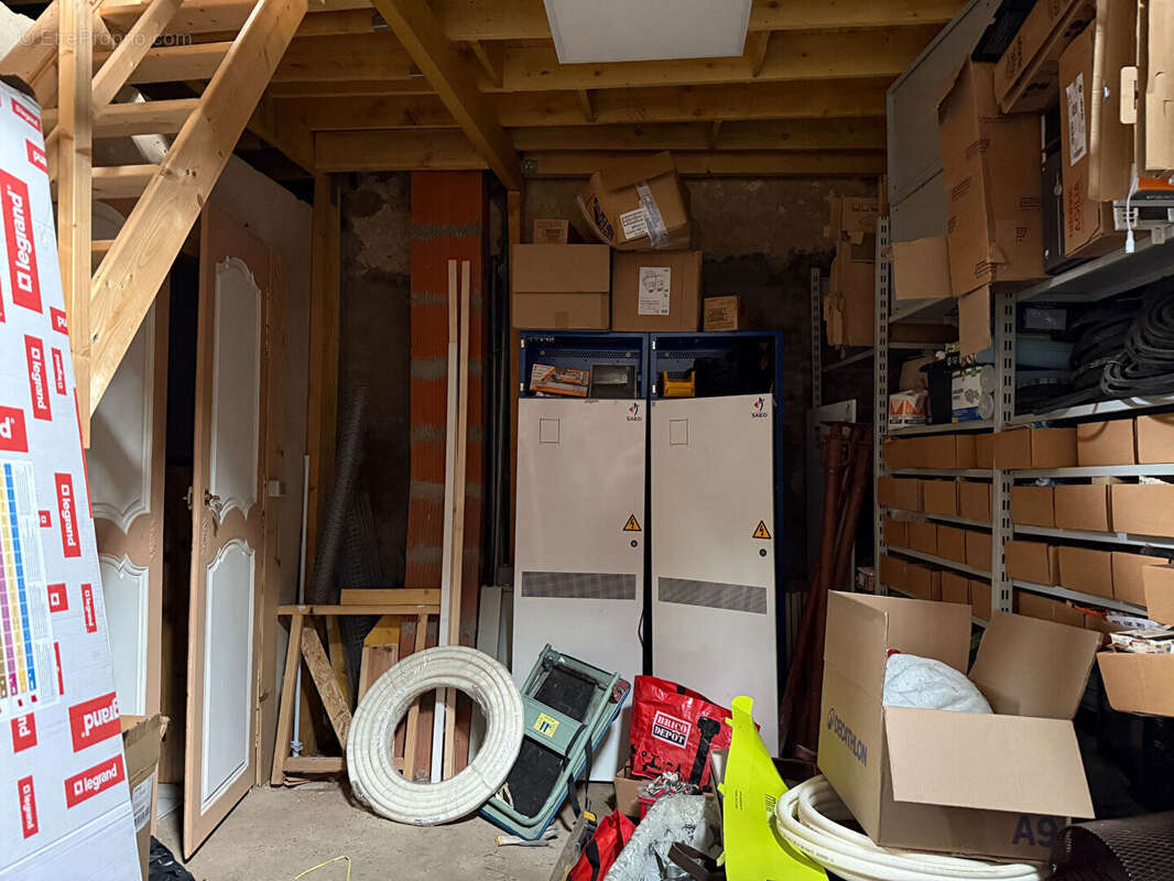 Appartement à MOULINS-ENGILBERT