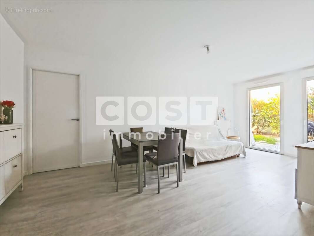 Appartement à BOIS-COLOMBES