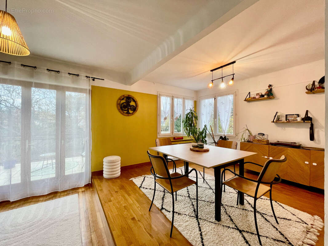 Maison à LIVRY-GARGAN