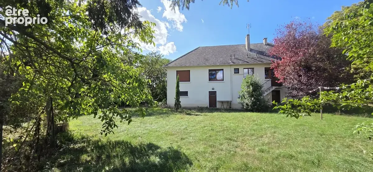 Ensemble immobilier à fort potentiel – hangar agricole, stockage, boxes à chevaux et maison – environ 5 000 m² de terrain - photo 2