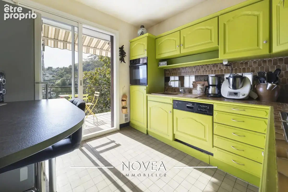 Maison 5 pièces 187 m² à vendre à Couzon-Au-Mont-D'or (69270) - photo 7