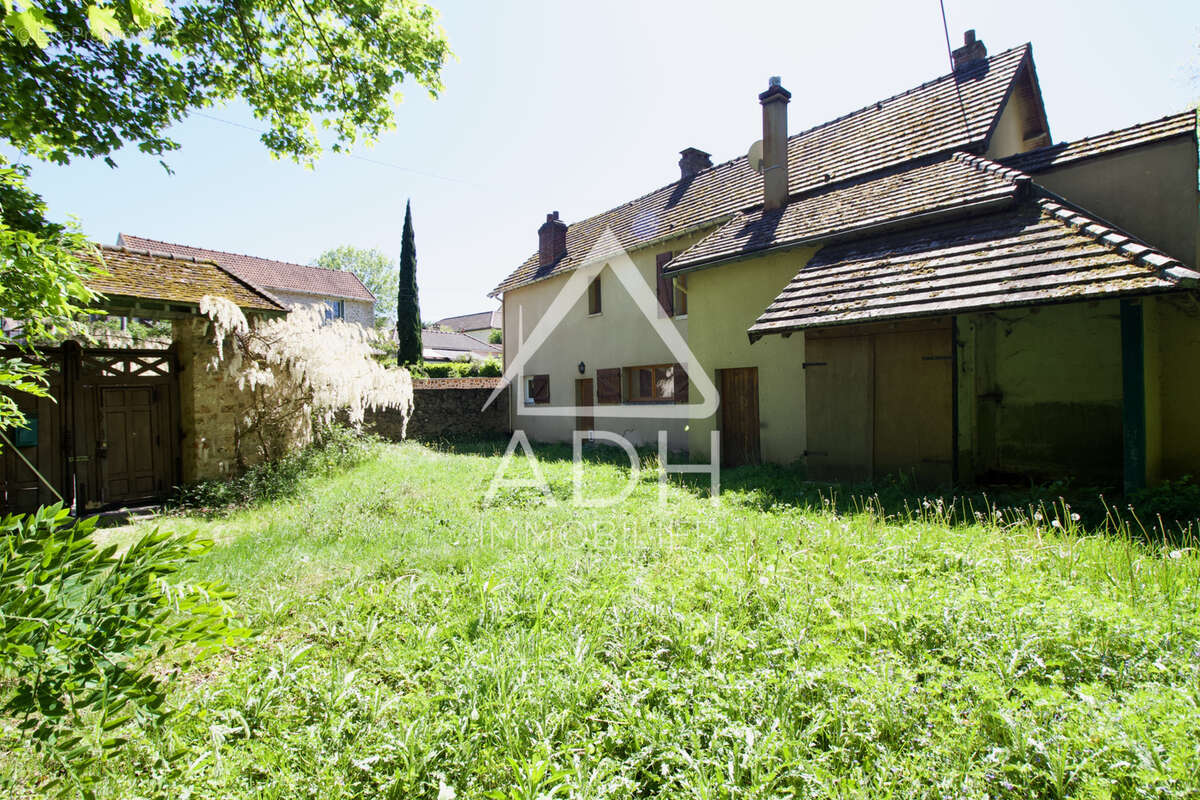 Maison à MAUREPAS