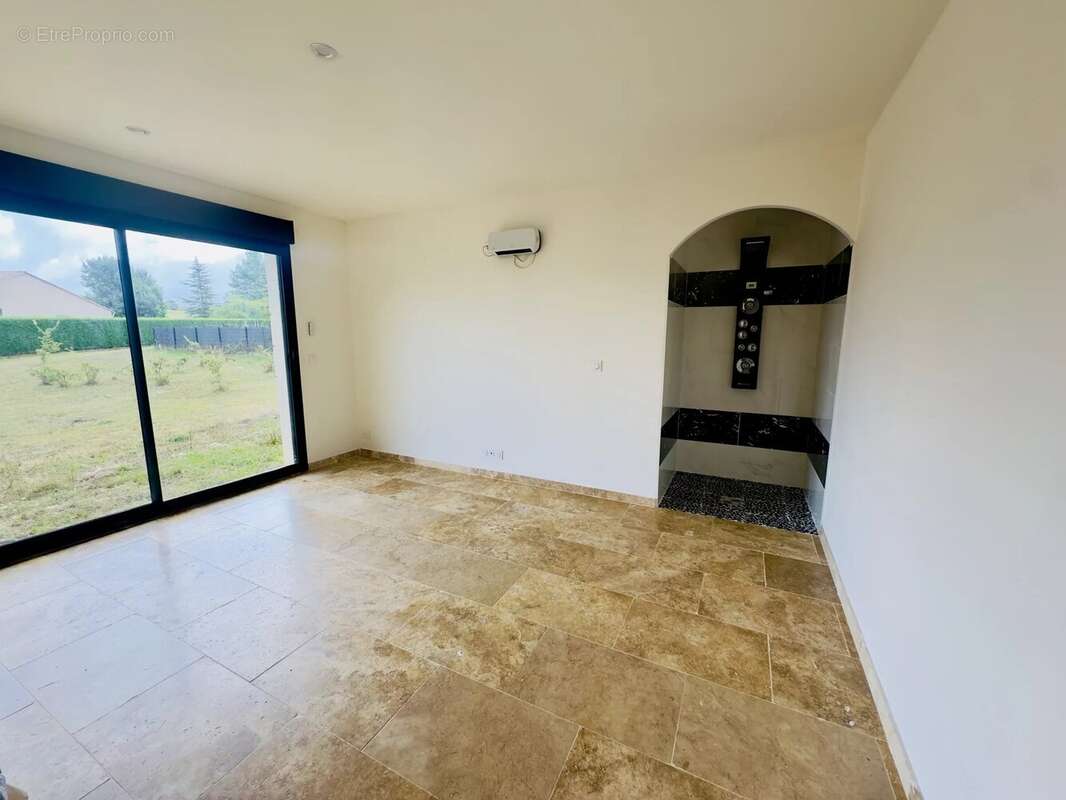 Maison à SAUSSIGNAC