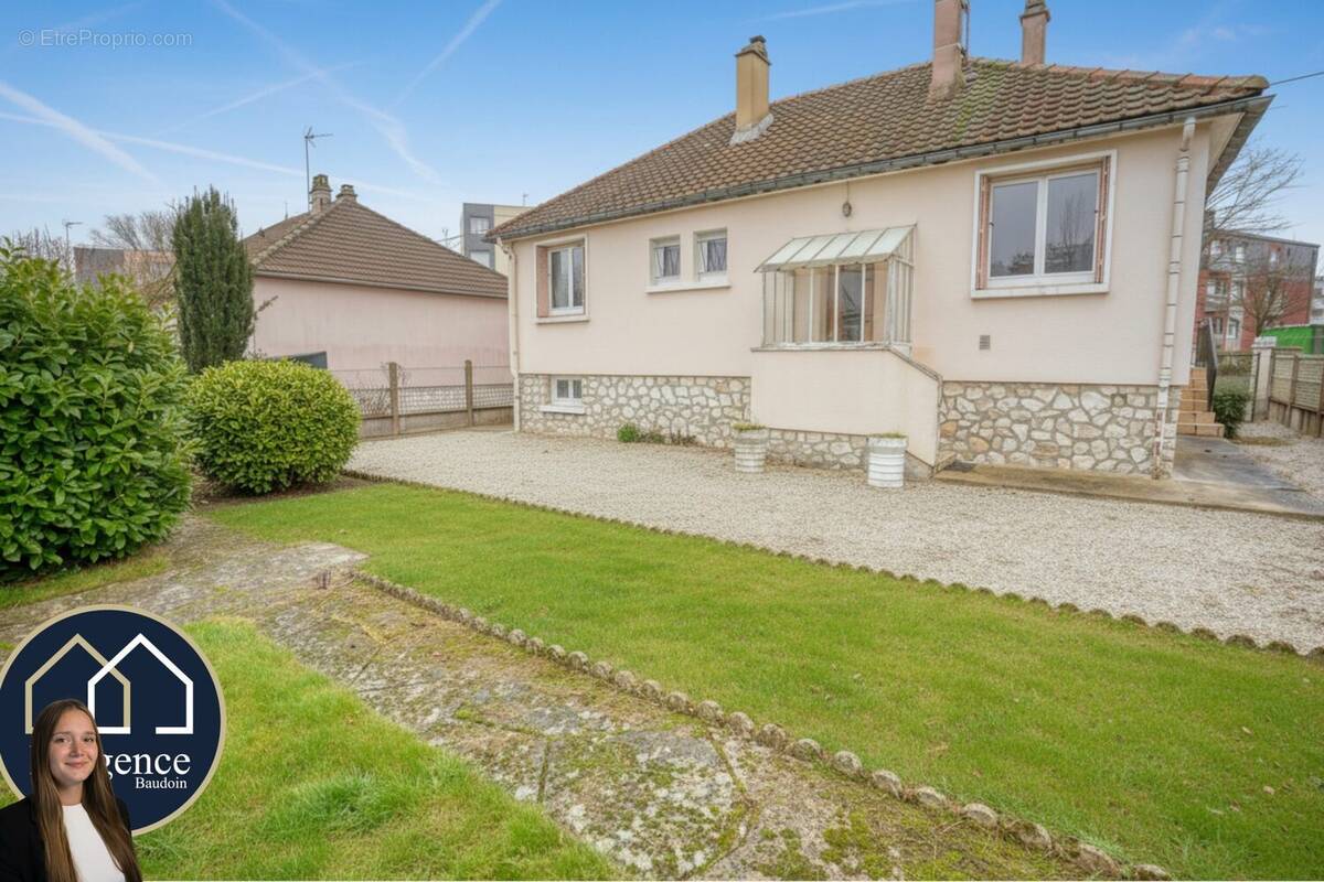 Maison à CHATEAUNEUF-EN-THYMERAIS