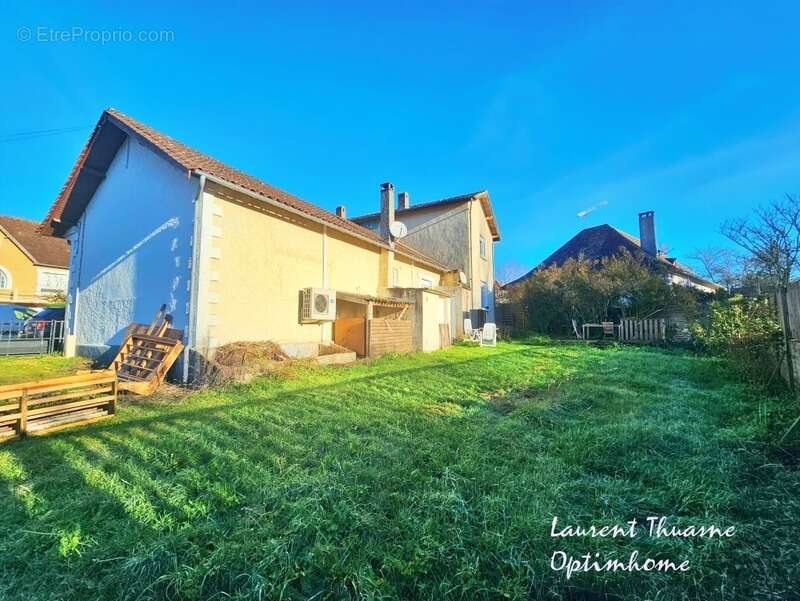 Maison à FOSSEMAGNE