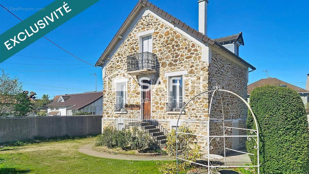 Photo 1 - Maison à CLICHY-SOUS-BOIS
