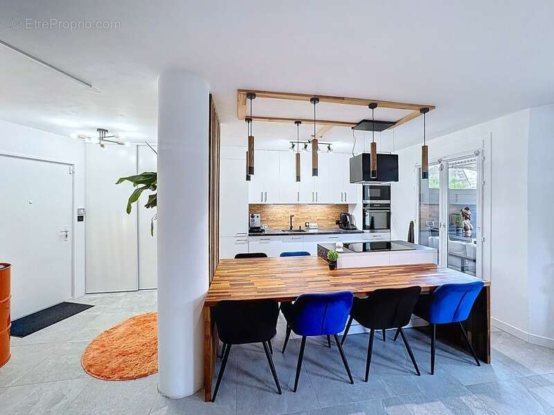 Appartement à VETRAZ-MONTHOUX