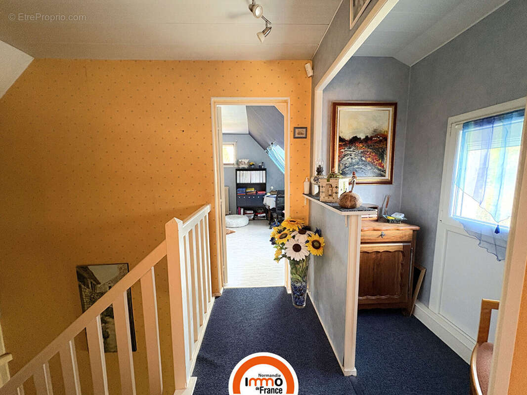 Maison à LA BONNEVILLE-SUR-ITON