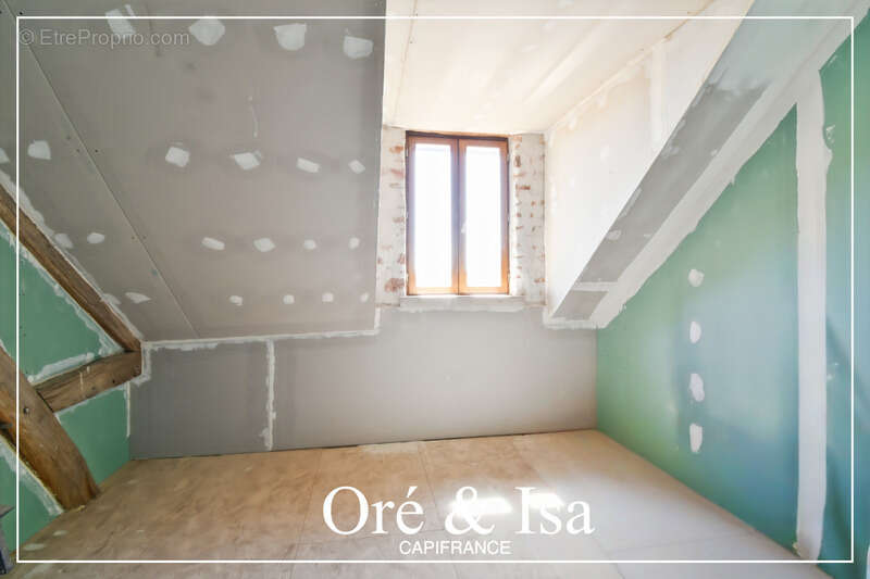 Exceptionnel, Maison à vendre 9 pièces SAINT VITTE (18) - photo 38