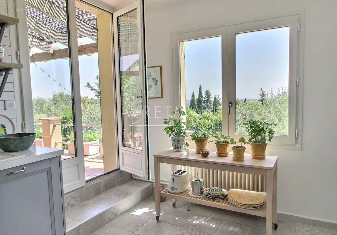 Maison à FAYENCE