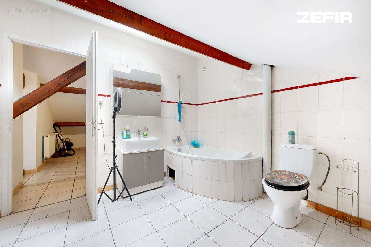 Maison à ROUSSILLON