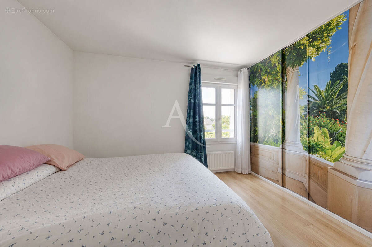 Appartement à BUSSY-SAINT-GEORGES