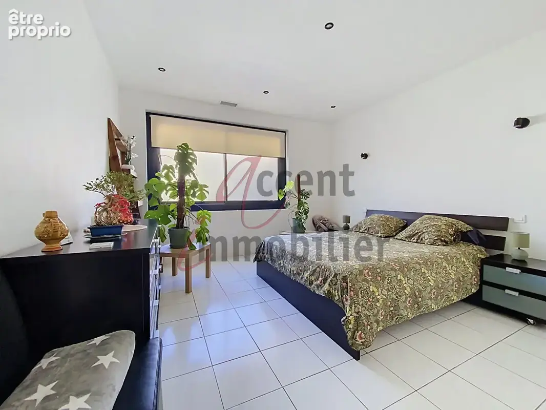 Maison familiale de 328 m² avec piscine et possibilité de 2 logements - photo 5