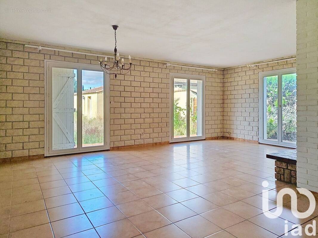 Photo 1 - Maison à BESSAN