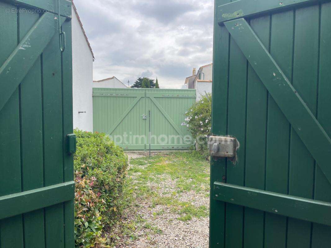 Maison de plain-pied – 83 m² avec dépendance – Terrasse & Jardin – Le Bois-Plage-en-Ré - photo 30