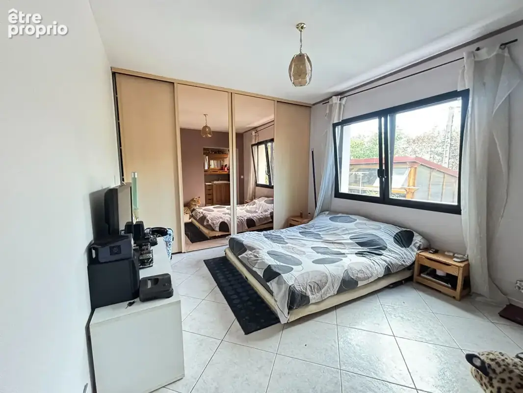 Maison 160m² à linas - photo 8
